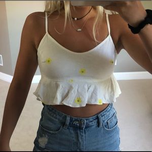 urban outfitters crop top size small
